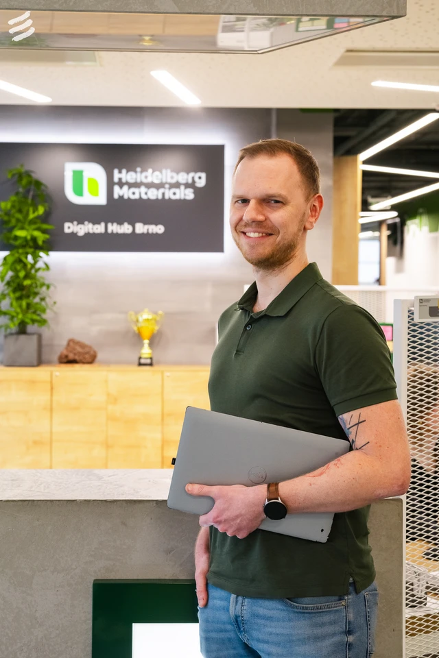 Senior Network Engineer